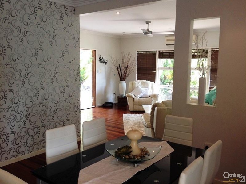 10 Tollington Road, Bowen QLD 4805