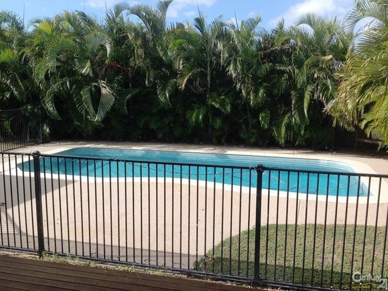 10 Tollington Road, Bowen QLD 4805