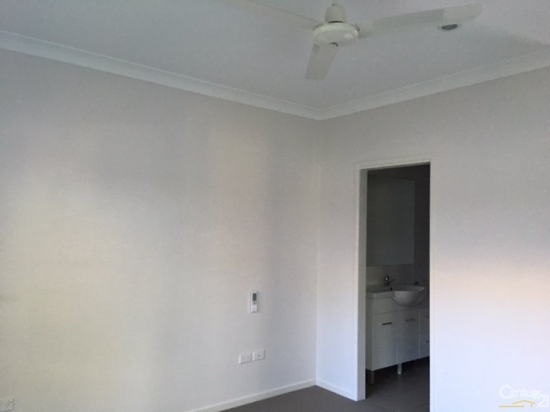 6 Seventh Close, Bowen QLD 4805