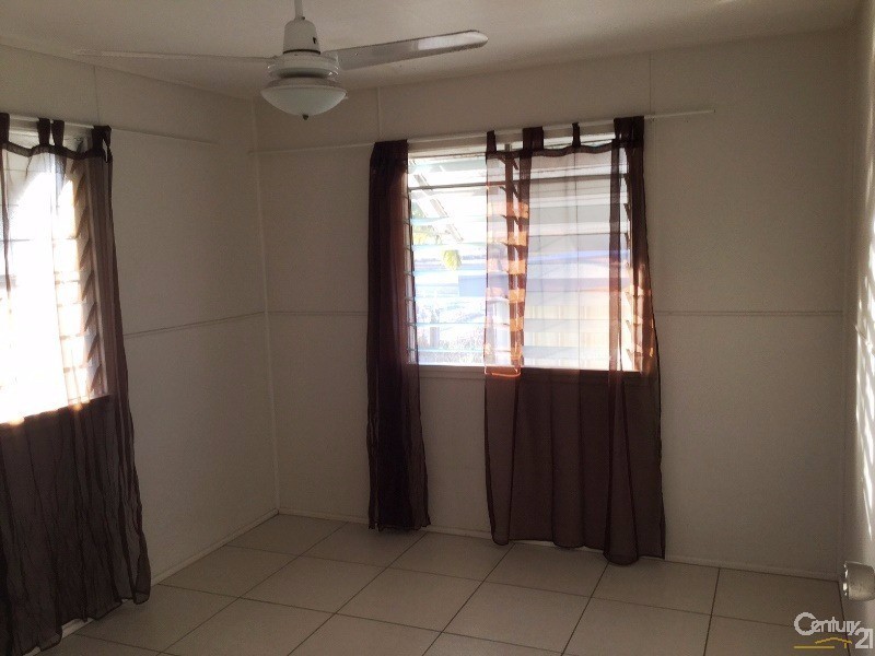 1-3/39 Brisbane Street, Bowen QLD 4805