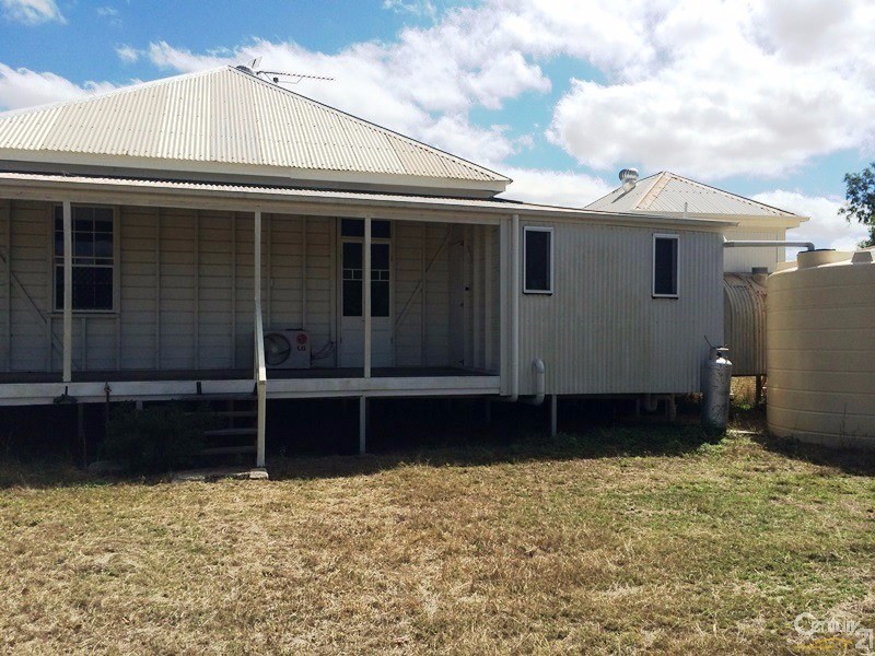 49 Arratta Road, Bowen QLD 4805