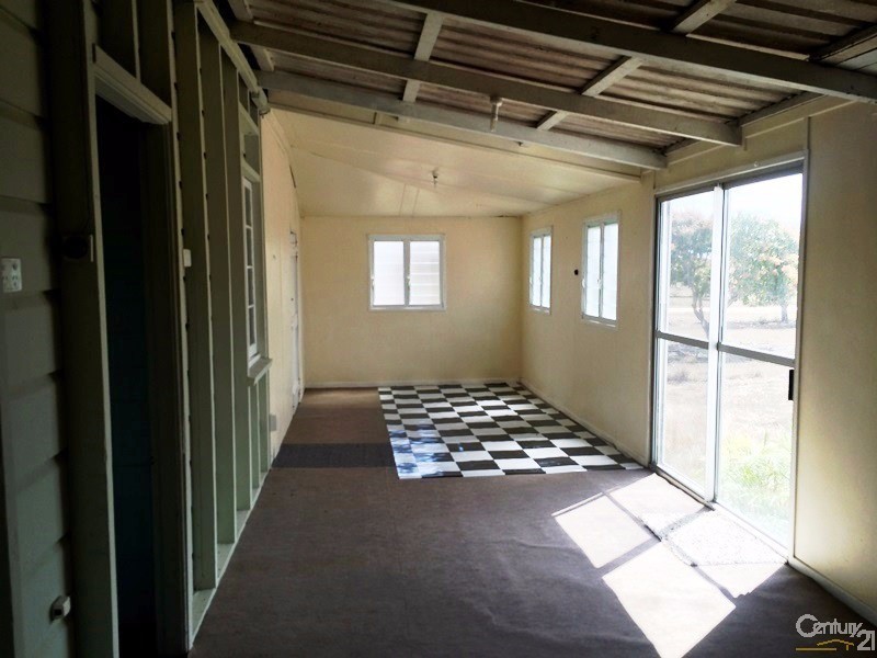 49 Arratta Road, Bowen QLD 4805