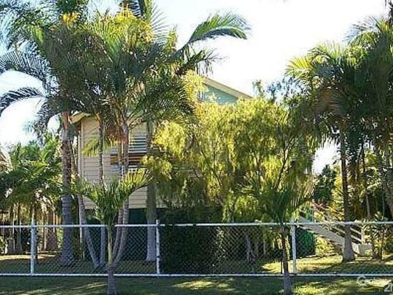 19 Drake Street, Collinsville QLD 4804