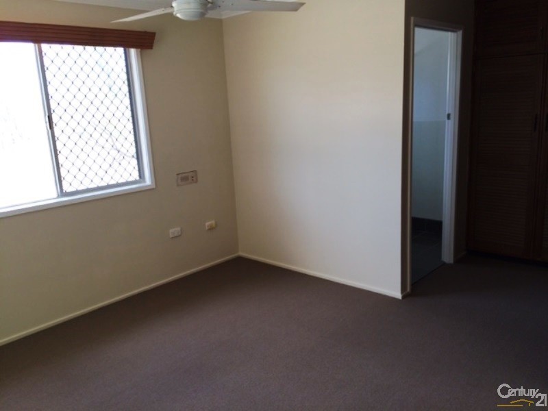 1 Ninth Avenue, Scottville QLD 4804