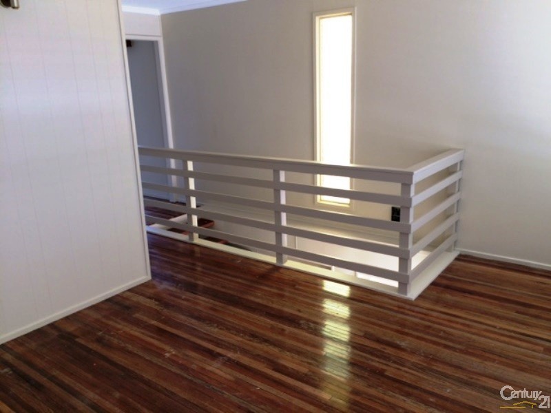 1 Ninth Avenue, Scottville QLD 4804