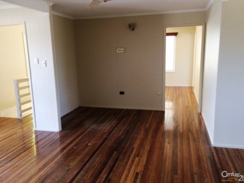 1 Ninth Avenue, Scottville QLD 4804