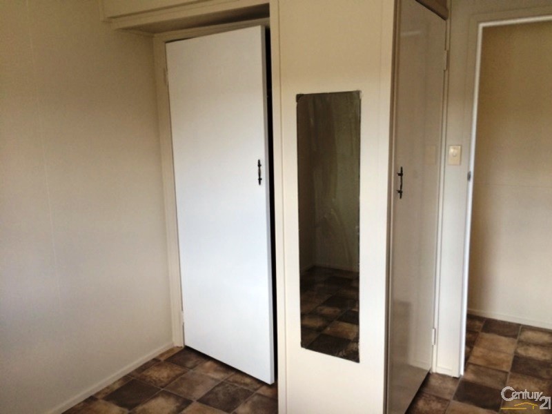 1 Ninth Avenue, Scottville QLD 4804