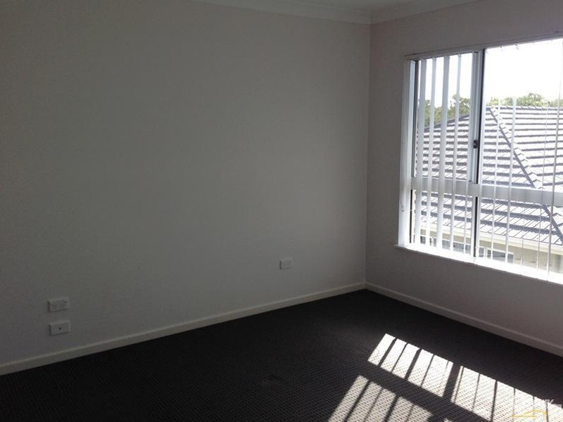 4 Seabreeze Crescent, Bowen QLD 4805