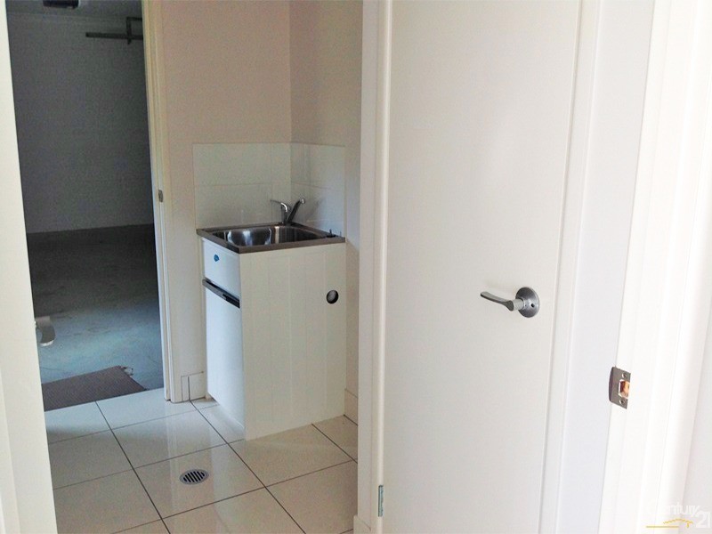 4 Seabreeze Crescent, Bowen QLD 4805