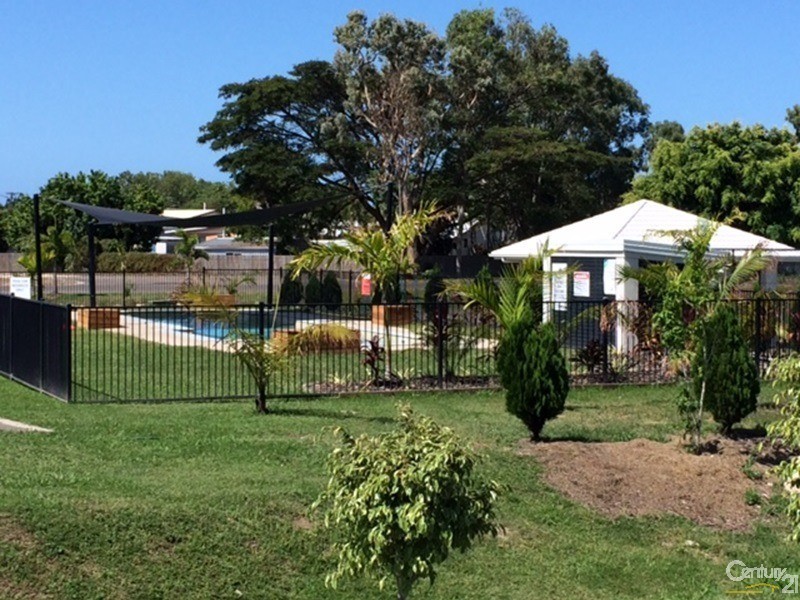 4 Seabreeze Crescent, Bowen QLD 4805