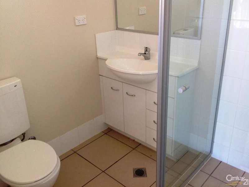 1 Cowrie Street, Bowen QLD 4805