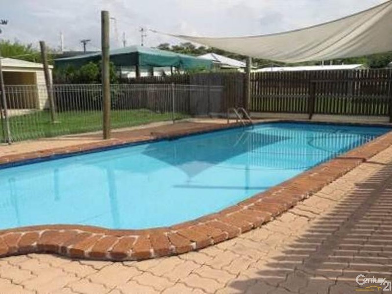 8 McDougal Street, Bowen QLD 4805