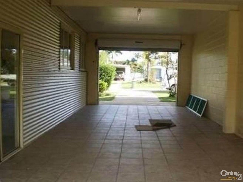 8 McDougal Street, Bowen QLD 4805