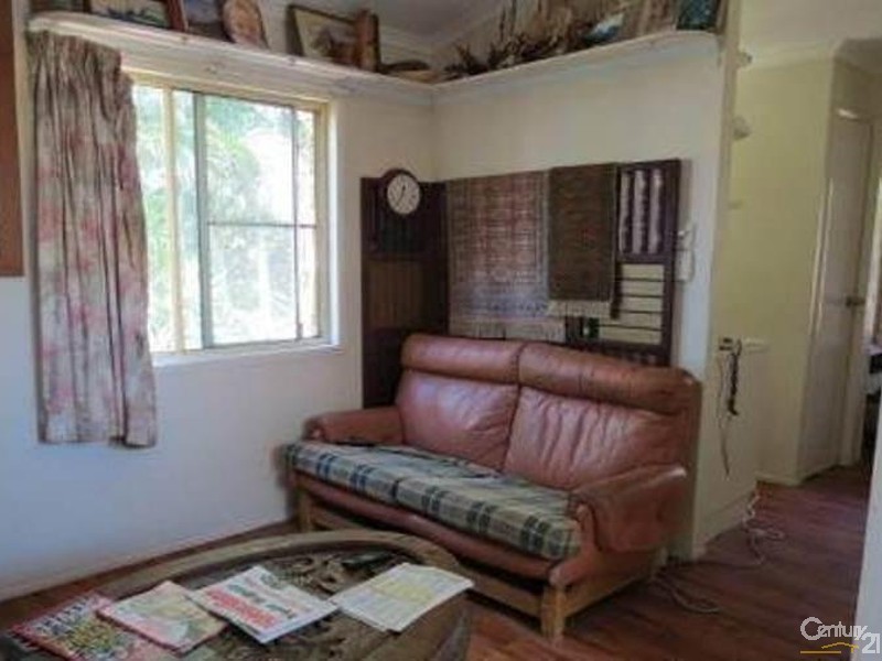 36 Gloucester Street, Bowen QLD 4805