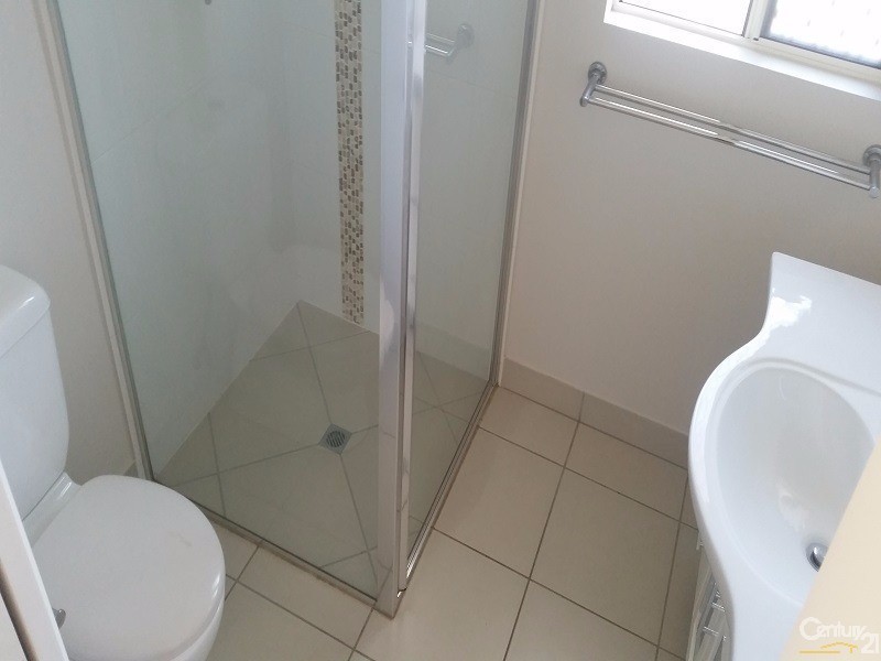 16 Seabreeze Crescent, Bowen QLD 4805