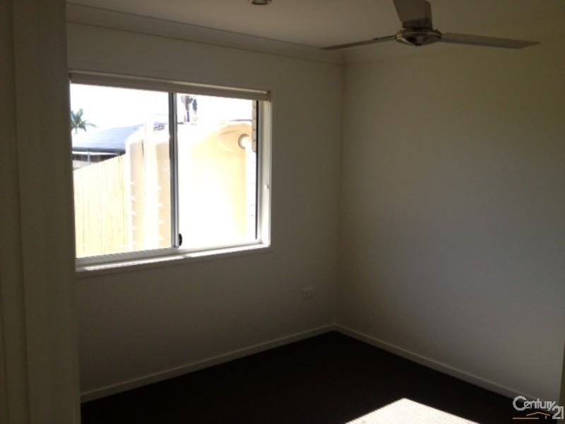 9 A / 9B Daniel Street, Bowen QLD 4805