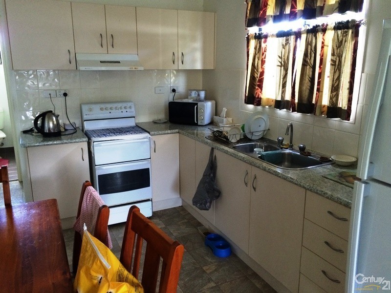 215 Euri Road, Bowen QLD 4805