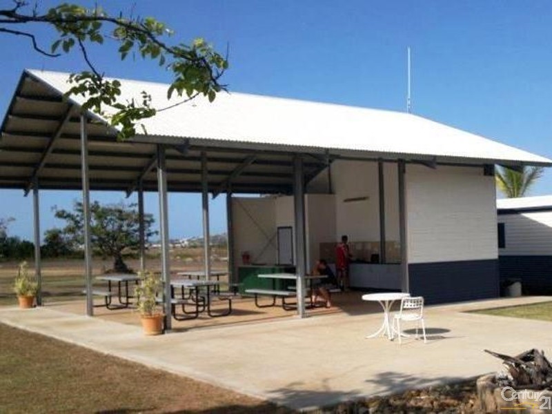 18540 Bruce Highway, Bowen QLD 4805
