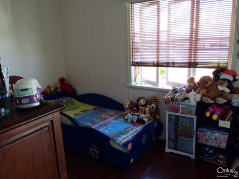 50 Gregory Street, Bowen QLD 4805