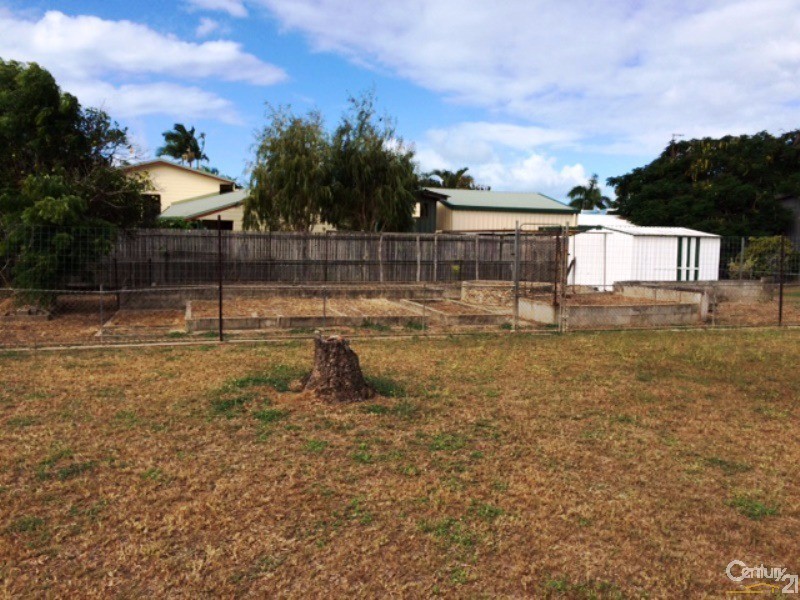 4 Marshall Street, Bowen QLD 4805