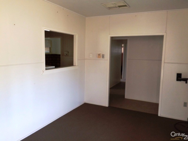 4 Marshall Street, Bowen QLD 4805