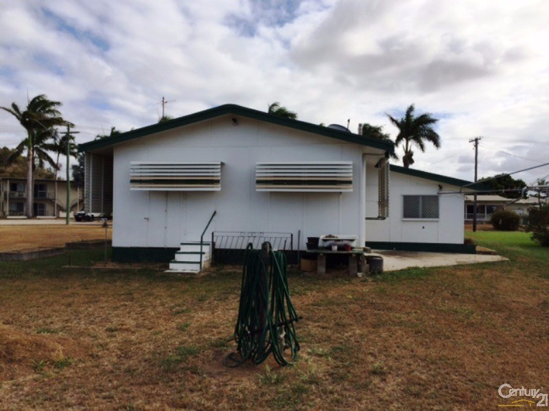 4 Marshall Street, Bowen QLD 4805