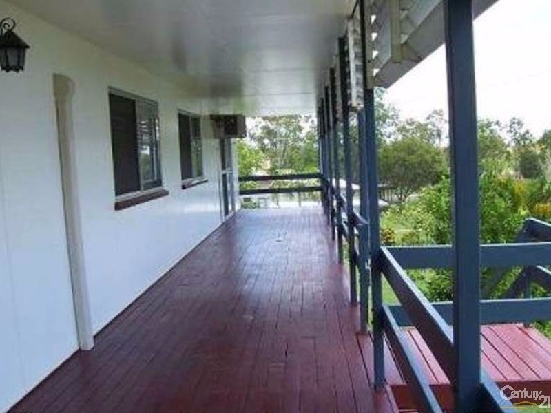 53 Ninth Avenue, Scottville QLD 4804