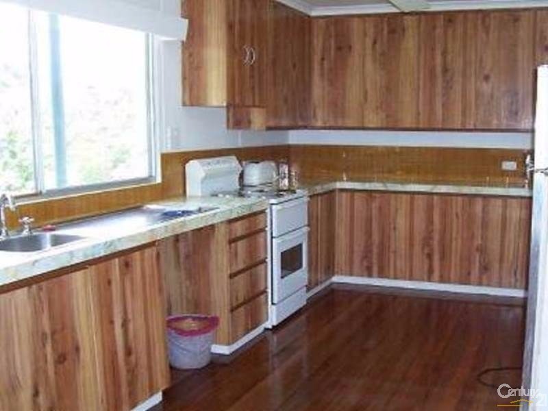 53 Ninth Avenue, Scottville QLD 4804