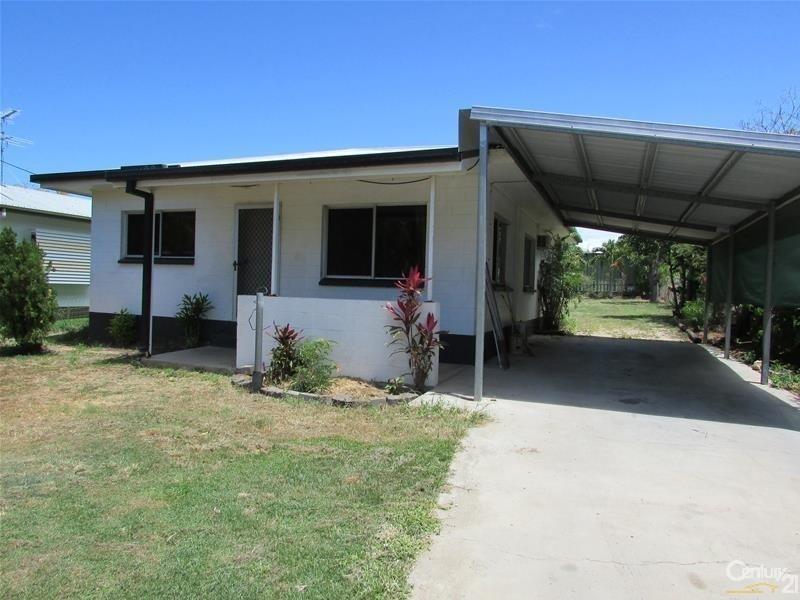 13 Cowan Lane, Bowen QLD 4805