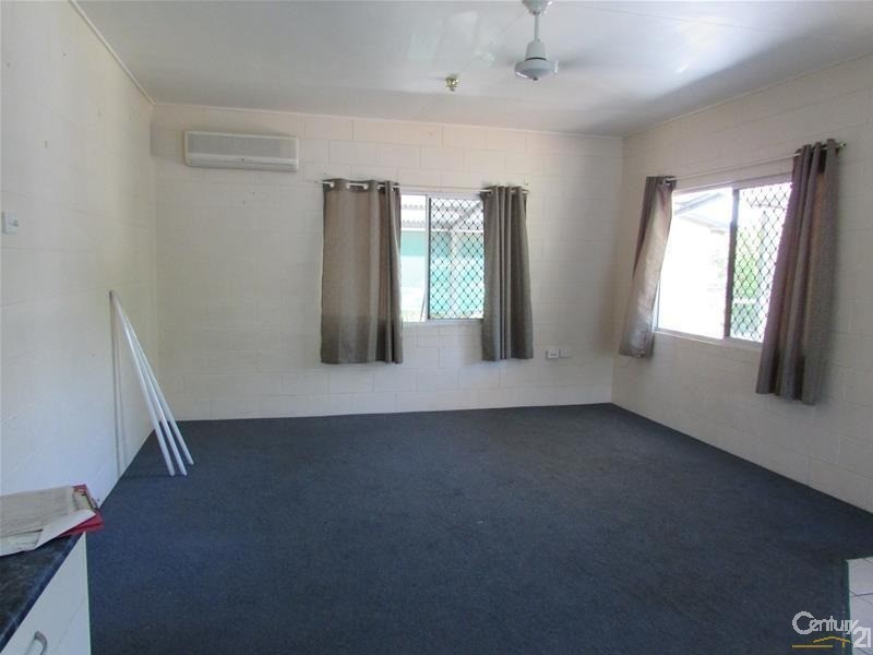 13 Cowan Lane, Bowen QLD 4805