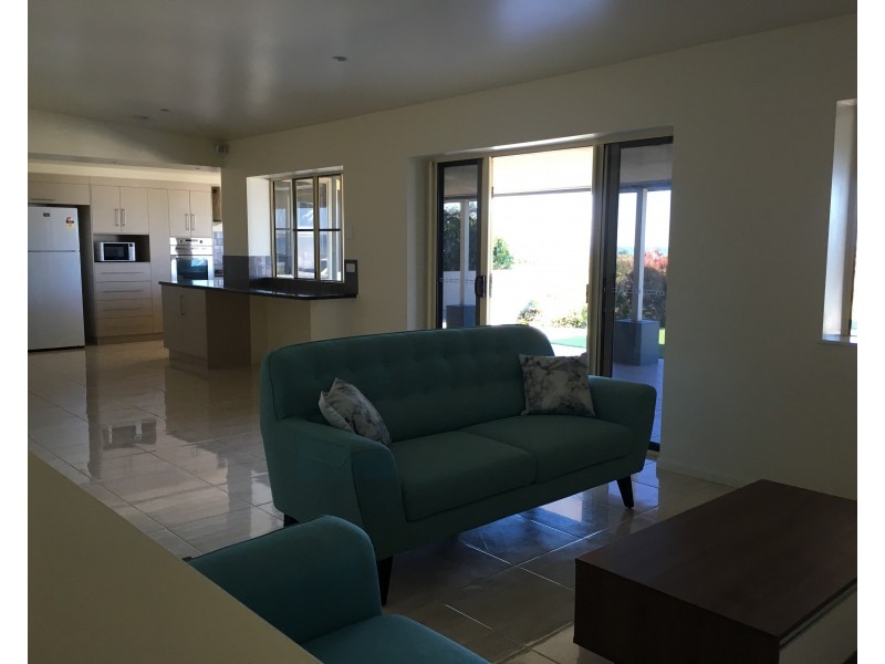 17 Bluewater Parade, Bowen QLD 4805