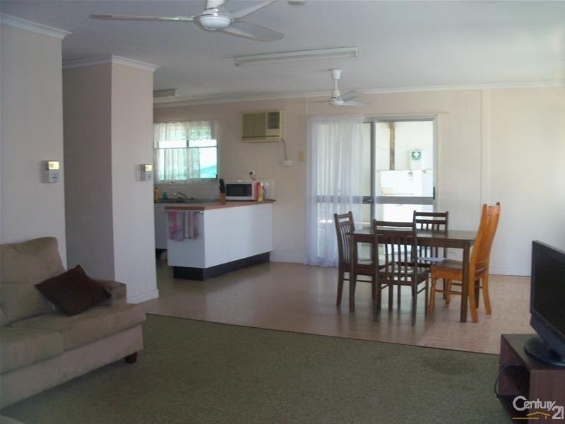 6 Shrubsole Street, Collinsville QLD 4804