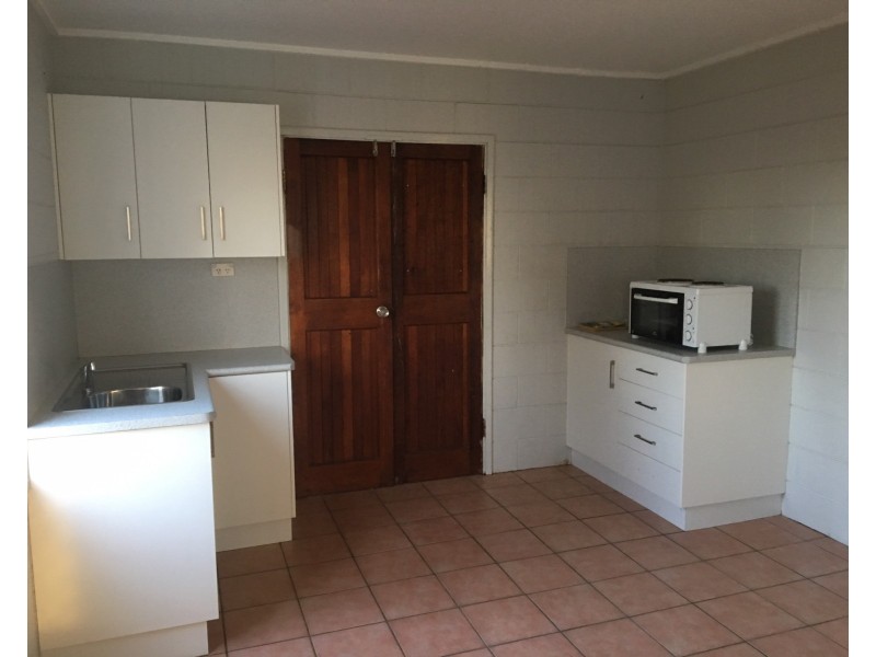 1 Casuarina Street, Bowen QLD 4805