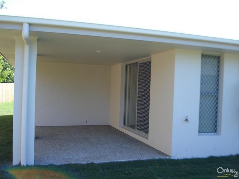 24 Tea Tree Close, Bowen QLD 4805
