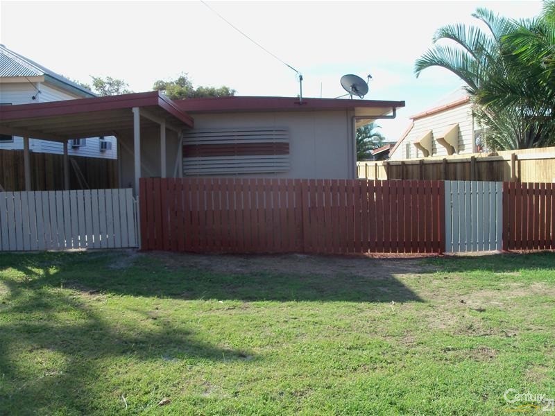 36A Poole Street, Bowen QLD 4805