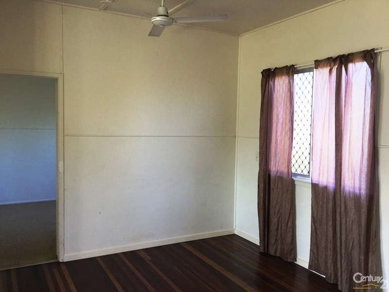 2/39 Brisbane Street, Bowen QLD 4805