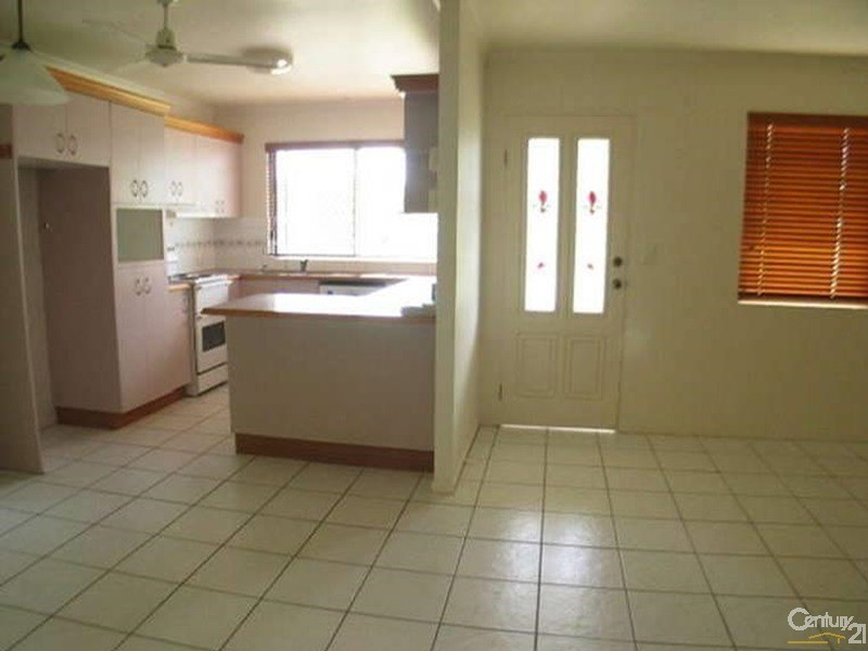 7/30 John Street, Bowen QLD 4805