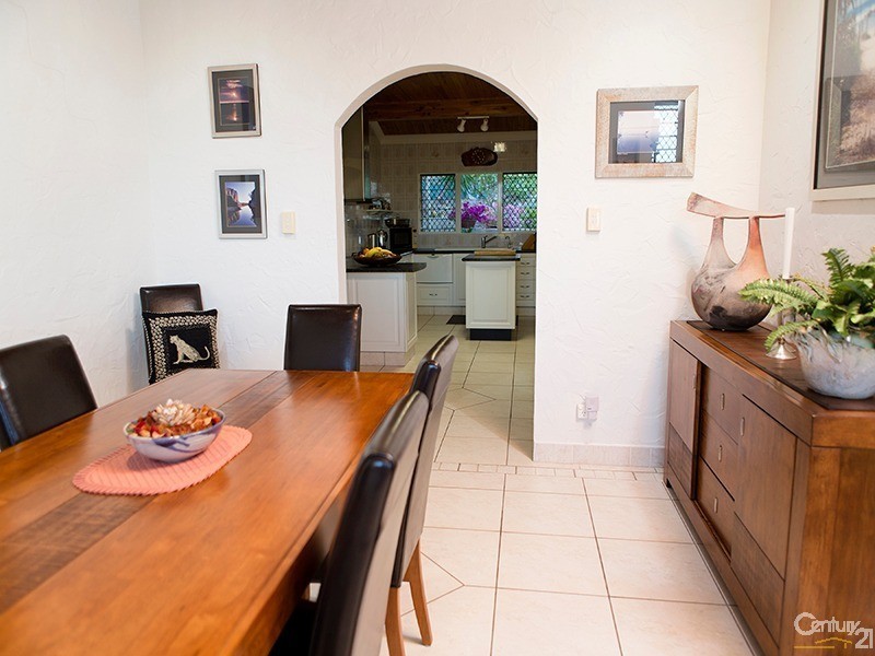 2 Poinciana Drive, Bowen QLD 4805