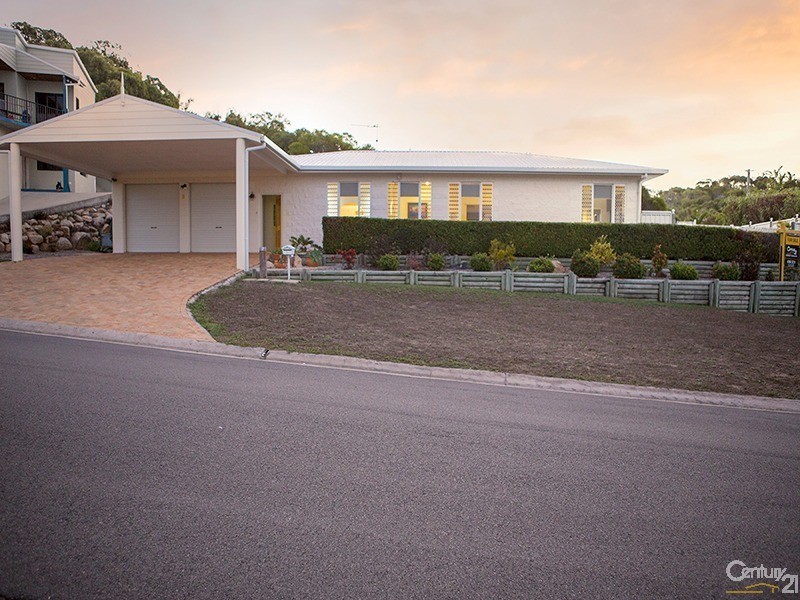 2 Poinciana Drive, Bowen QLD 4805