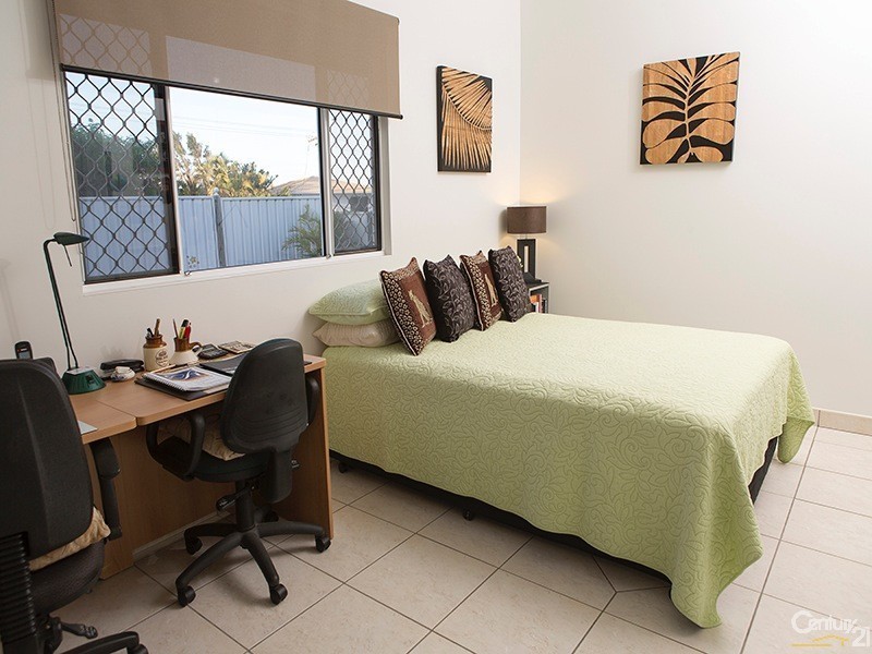 2 Poinciana Drive, Bowen QLD 4805