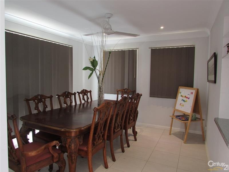 6 Howard Street, Bowen QLD 4805