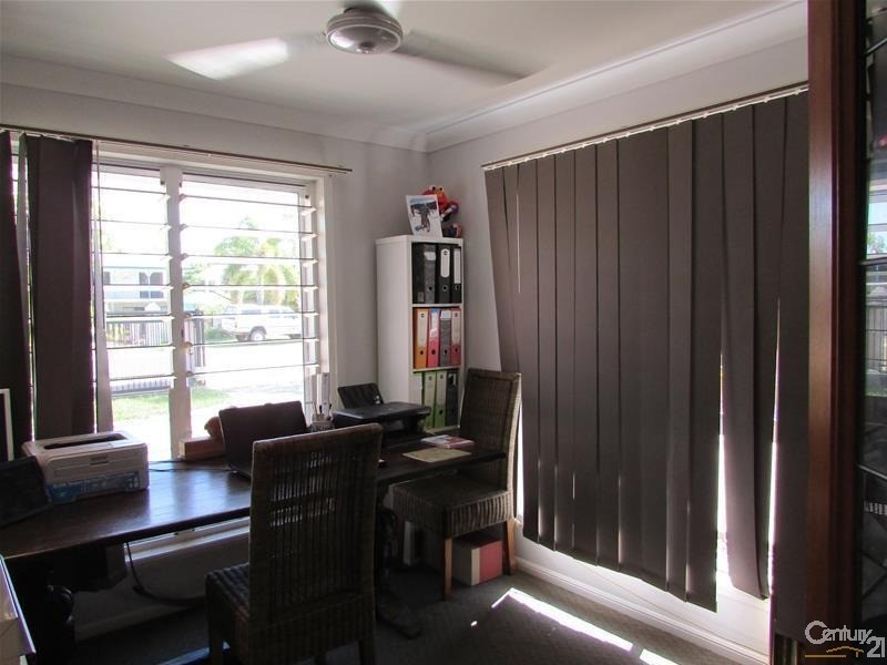 6 Howard Street, Bowen QLD 4805