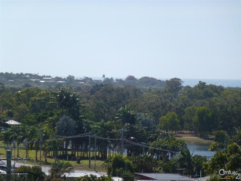 14 Tynwald Avenue, Bowen QLD 4805