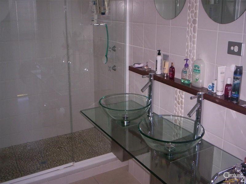 2 Lotus Lane, Bowen QLD 4805