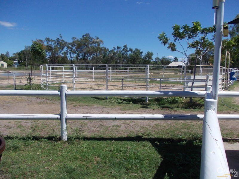 1 Fairway Street, Collinsville QLD 4804