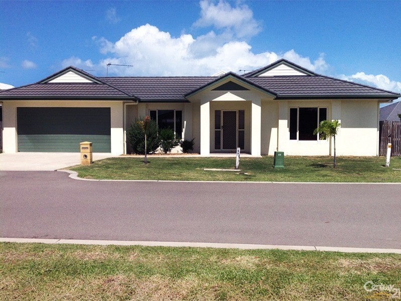 30 Seabreeze Crescent, Bowen QLD 4805