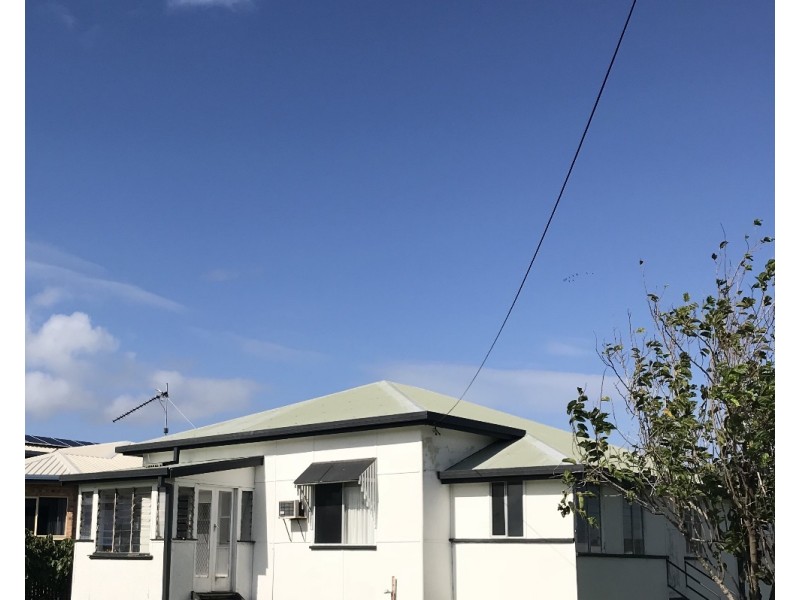 19 Murroona Street, Bowen QLD 4805