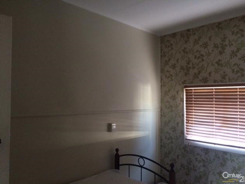 34 Creek Street, Bowen QLD 4805