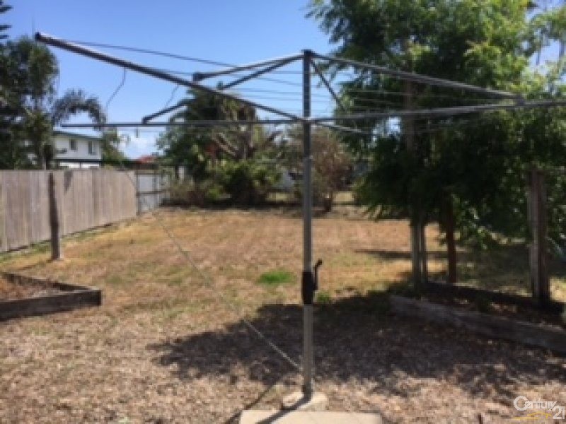 34 Creek Street, Bowen QLD 4805