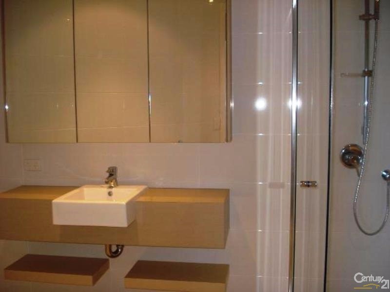 5/2B Horseshoe Bay Road, Bowen QLD 4805